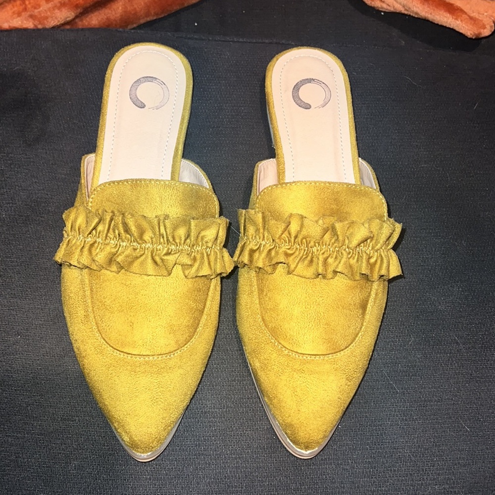 Women’s Journee flat mules, dressy shoes , size 8, excellent condition - Picture 2 of 12